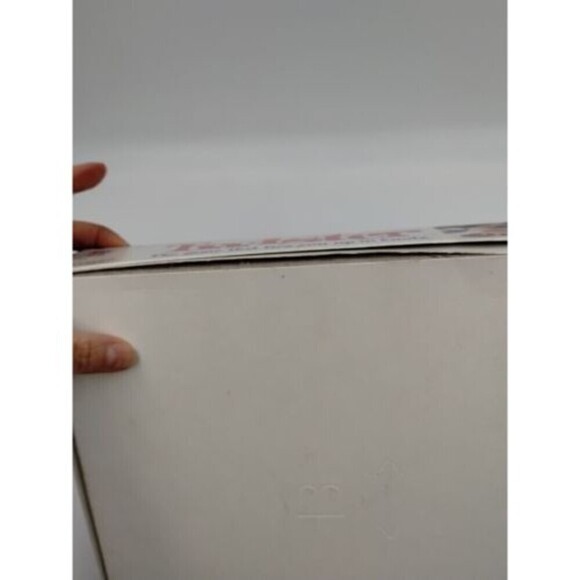 Vintage 1998 Twister Board Game MiltonBradley Family Fun Night Ties you in Knots - Picture 7 of 11